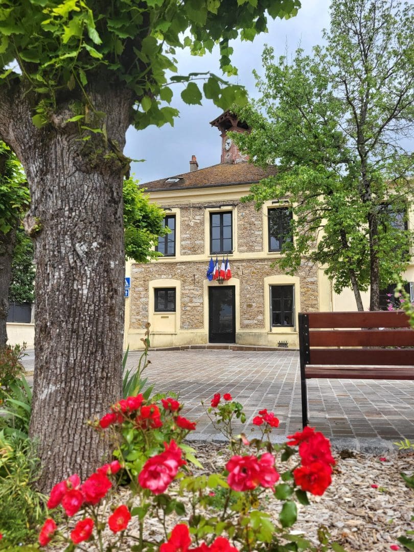 Mairie-Vaux-le-Pénil